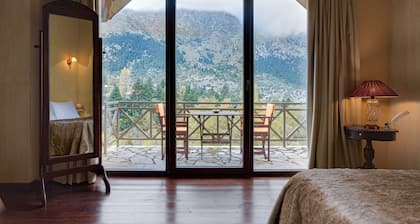 Parnassus Dreamwood Chalet