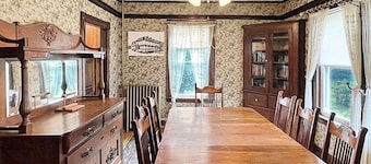 Kurtz Cottage - Wonderful home minutes away from the Goldenrod and York Beach