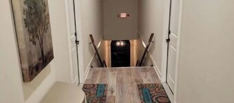 Charming1bedboutiquehotelwithkeyedentryforaddedsecurity/reservedparkingonpremise