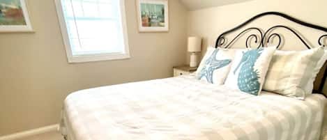 2 Schlafzimmer, Bügeleisen/Bügelbrett, Bettwäsche