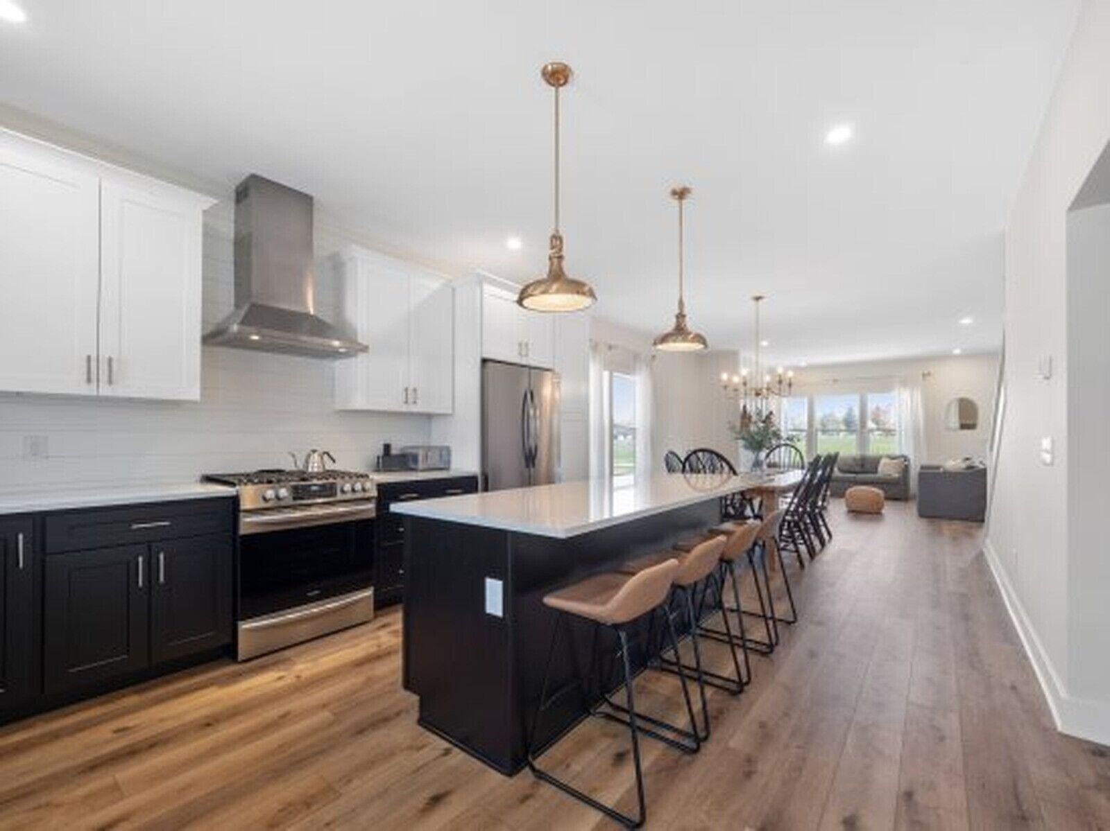 冰箱、微波炉、烤箱、洗碗机