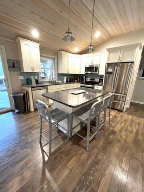 Fridge, microwave, oven, dishwasher - Welcome to Camp Lilly (South Haven)