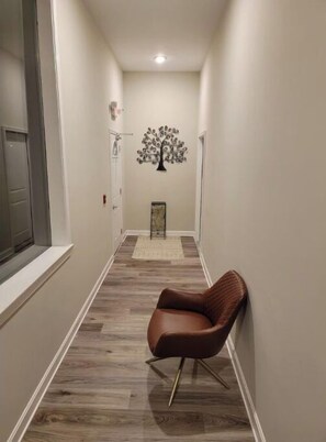 Interior - Unique geometric shapes this Villa (Jeffersonville)