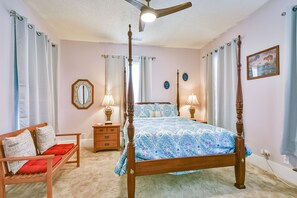 4 chambres, bureau, fer et planche à repasser, accès au Wi-Fi (inclus)