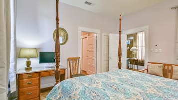 4 habitaciones, escritorio, tabla de planchar con plancha y wifi gratis