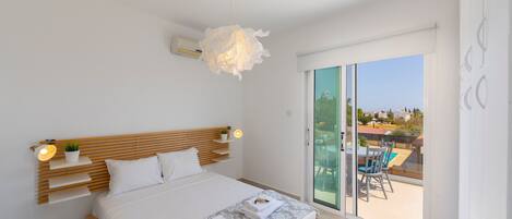 4 habitaciones, tabla de planchar con plancha y wifi gratis