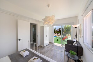 4 chambres, fer et planche à repasser, Wi-Fi gratuit, draps fournis