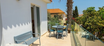 Ayia Napa Marina Vibes