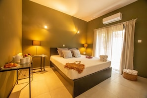 5 Schlafzimmer, Bügeleisen/Bügelbrett, kostenloses WLAN, Bettwäsche