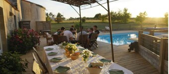 Logis de caractère large reception capacity