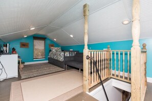 4 slaapkamers, een strijkplank/strijkijzer, gratis wifi, beddengoed