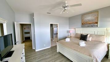 4 bedrooms, iron/ironing board, free WiFi, bed sheets