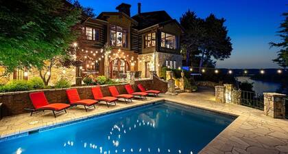 PRIVATE 10,000 SqFt lakefront log estate w. Pool - Golfers Retreat - Close to Big Cedar!