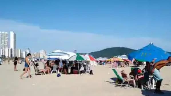 Beach nearby, sun loungers