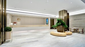 Unclassified image, 5 of 59, button - Ji Hotel Shanghai The Bund Town City God Templ (Shanghai)