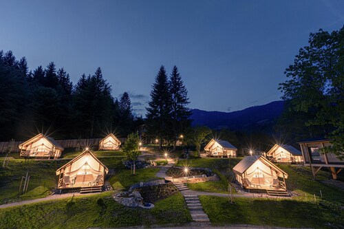 Luxury Tent Safari for 6 people