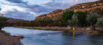 Spacious 34' Prowler 5th Wheel