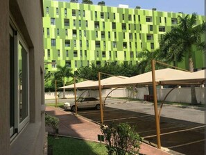 Enceinte de lâhĂ©bergement