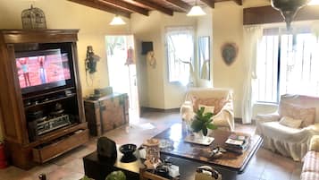 Family House | Living area | Fireplace