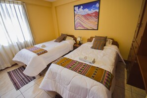 3 bedrooms, desk, free WiFi