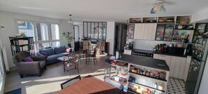 Books, music library, stereo, offices