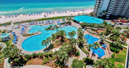 Studio • porch • pond • WiFi • beach access • pools • hot tubs • amenities
