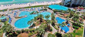 Studio • porch • pond • WiFi • beach access • pools • hot tubs • amenities