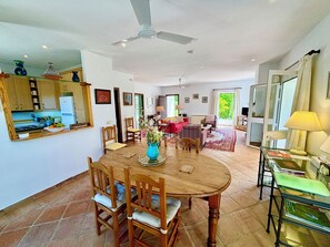 Interior - La Cancela - Luxury 2 Bed Villa & Pool Near Majestic Town Of Ronda (Ronda)