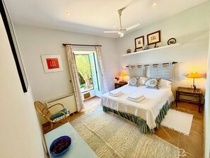 2 bedrooms, travel crib, free WiFi, bed sheets - La Cancela - Luxury 2 Bed Villa & Pool Near Majestic Town Of Ronda (Ronda)