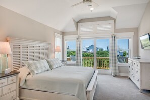 5 bedrooms, iron/ironing board, WiFi, bed sheets - Sandy Duck: Shared Pool, Elevator, Close to Beach (Duck)