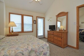 6 Schlafzimmer, Bügeleisen/Bügelbrett, WLAN, Bettwäsche