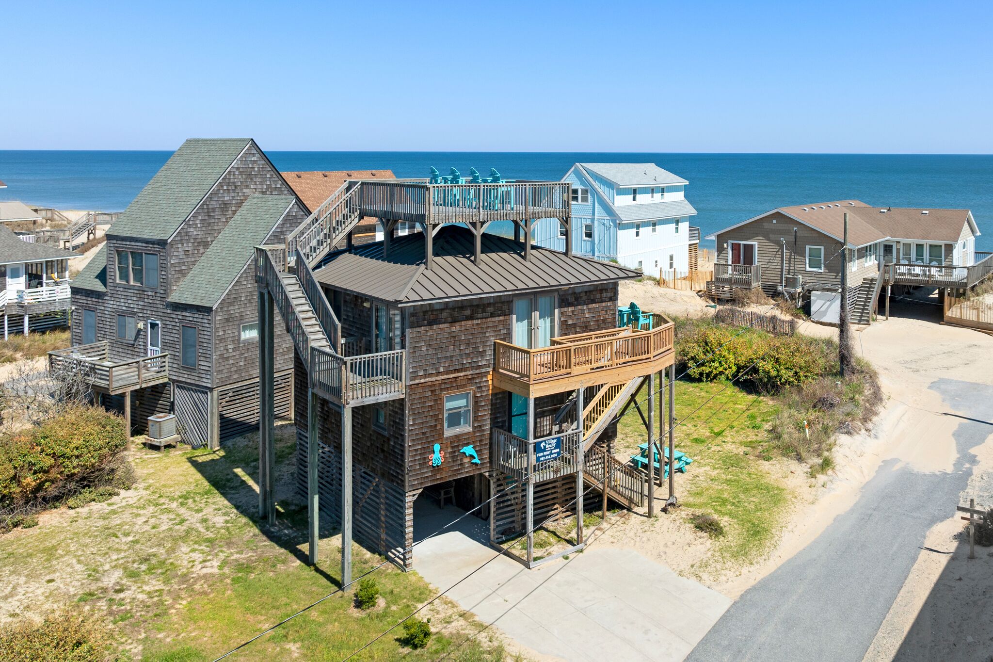 Amazing View: South Nags Head, semi-oceanfront, great ocean views, pet friendly!