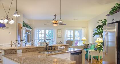 Reelaxation: Oceanside Condo, YMCA Access