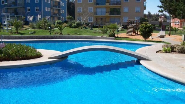 Piscine extérieure