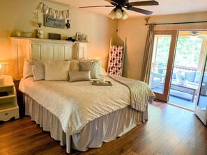 3 bedrooms, iron/ironing board, travel cot, free WiFi