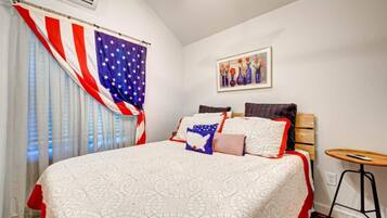 2 bedrooms, free WiFi, bed sheets