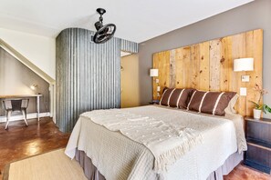 1 habitación, escritorio, wifi gratis y ropa de cama