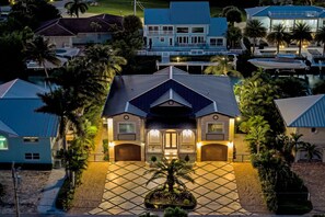 Exterior - Elev • 5BR/8BA • Game Room • 75’ Deep Canal Dock • Ice Maker • Kayaks • Bikes (Key Colony Beach)