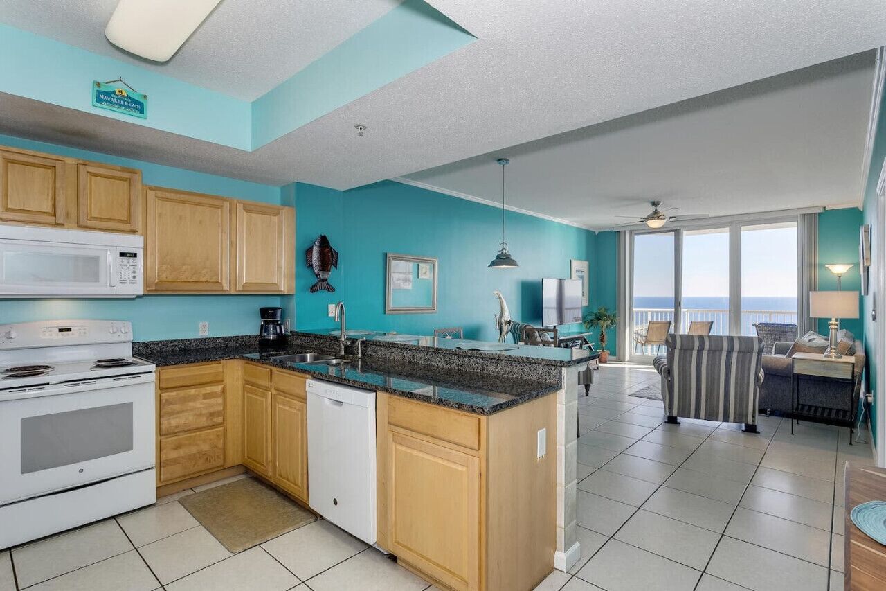 冰箱、微波炉、烤箱、炉灶