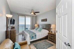 3 chambres, accès au Wi-Fi (inclus), literie fournie