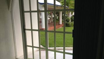 Double Room, 2 Double Beds | Free WiFi, bed sheets