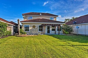 Exterior - NEW! Gorgeous Mediterranean-style home with relaxing lakeview! (San leon)