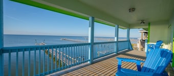 Copano Bay Waterfront Private Fishing Pier Underwater Lights