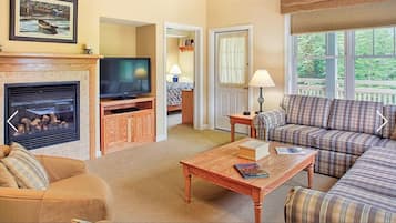 TV connectée, cheminée, jeux vidéo, lecteur de DVD