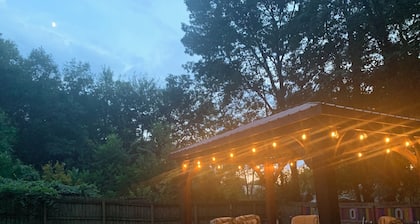 "Cloud Nine" 3BR slps 6 comfortably with 5 beds