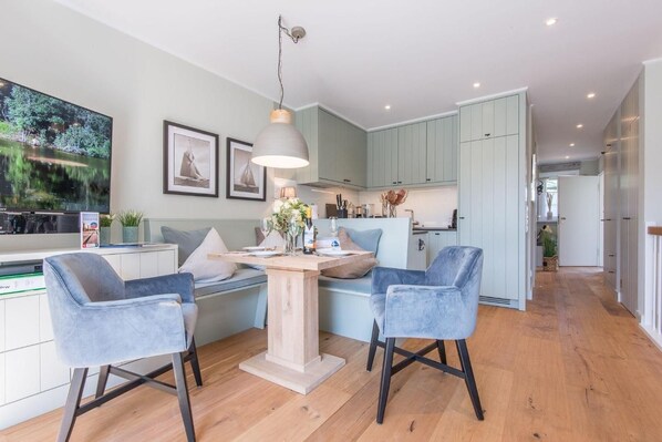 Unclassified image, 1 of 35, button - Höög Hüs, Whg. 2B - Höög Hüs (Sylt)