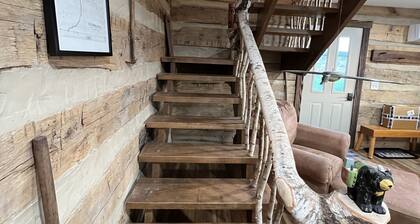 Wooden Head Cabin Early1800's Log Cabin with a View and Modern Amenities