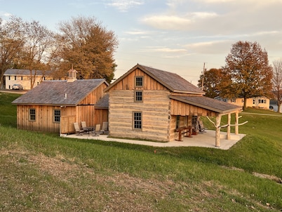 Wooden Head Cabin Early1800's Log Cabin with a View and Modern Amenities