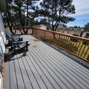 Property grounds - Beach House on the Dunes Trail to the Beach (Long Beach)