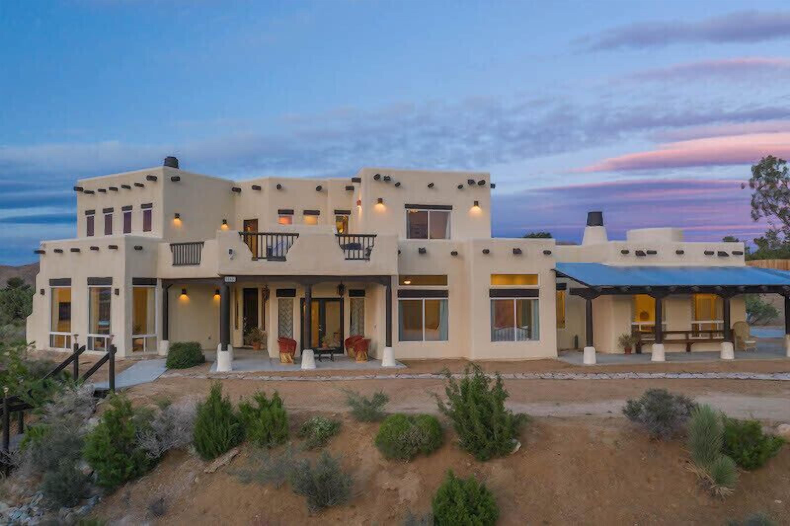 GAIA VILLA JOSHUA TREE RETREAT